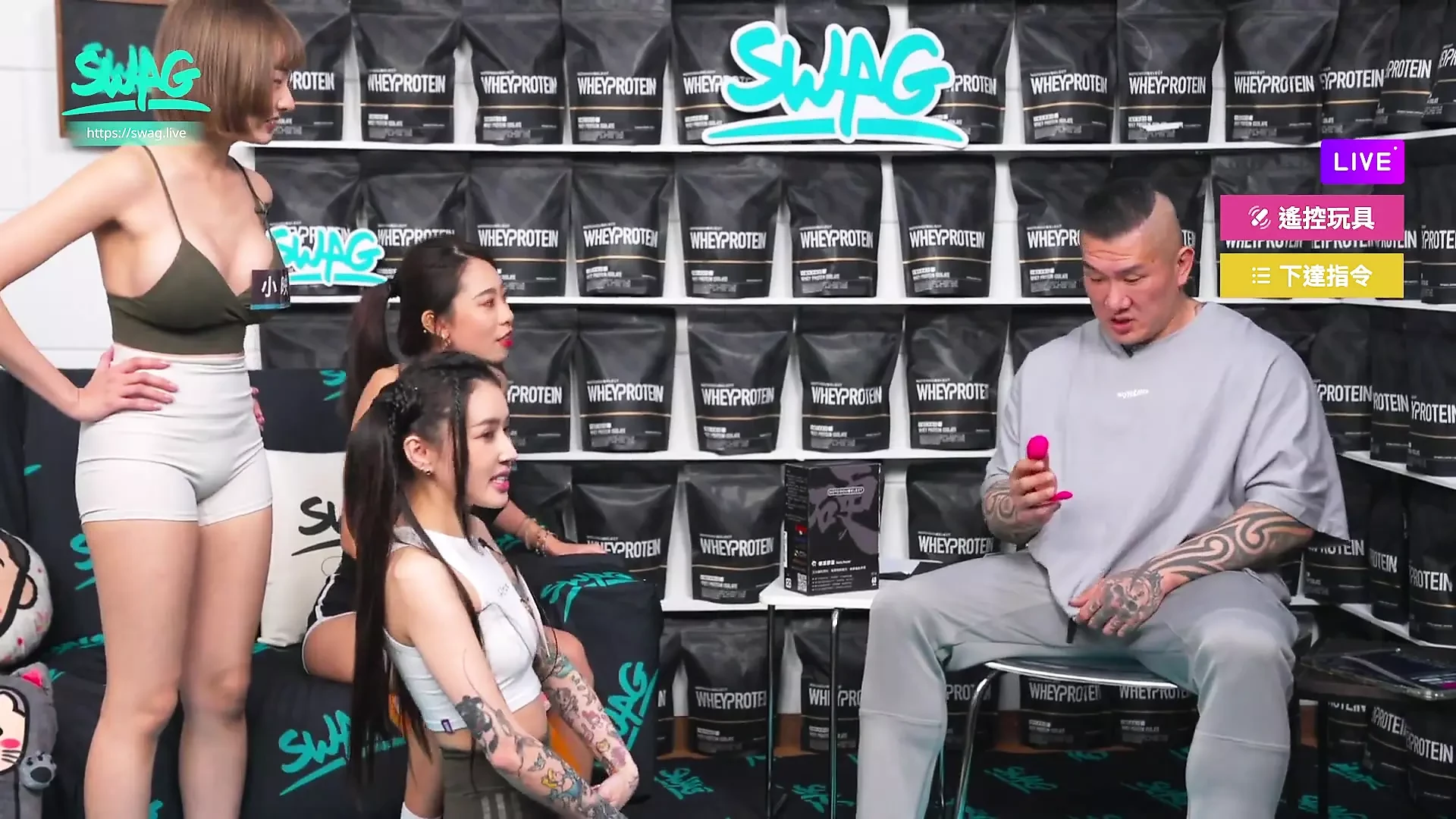 台湾成人直播 – 让女孩饥渴！